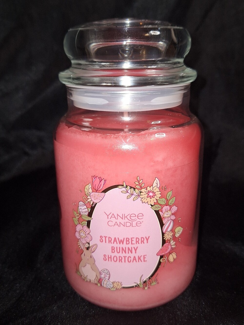 New Limited Edition Yankee Candle Strawberry Bunny Shortcake~Discontinued~22 Oz